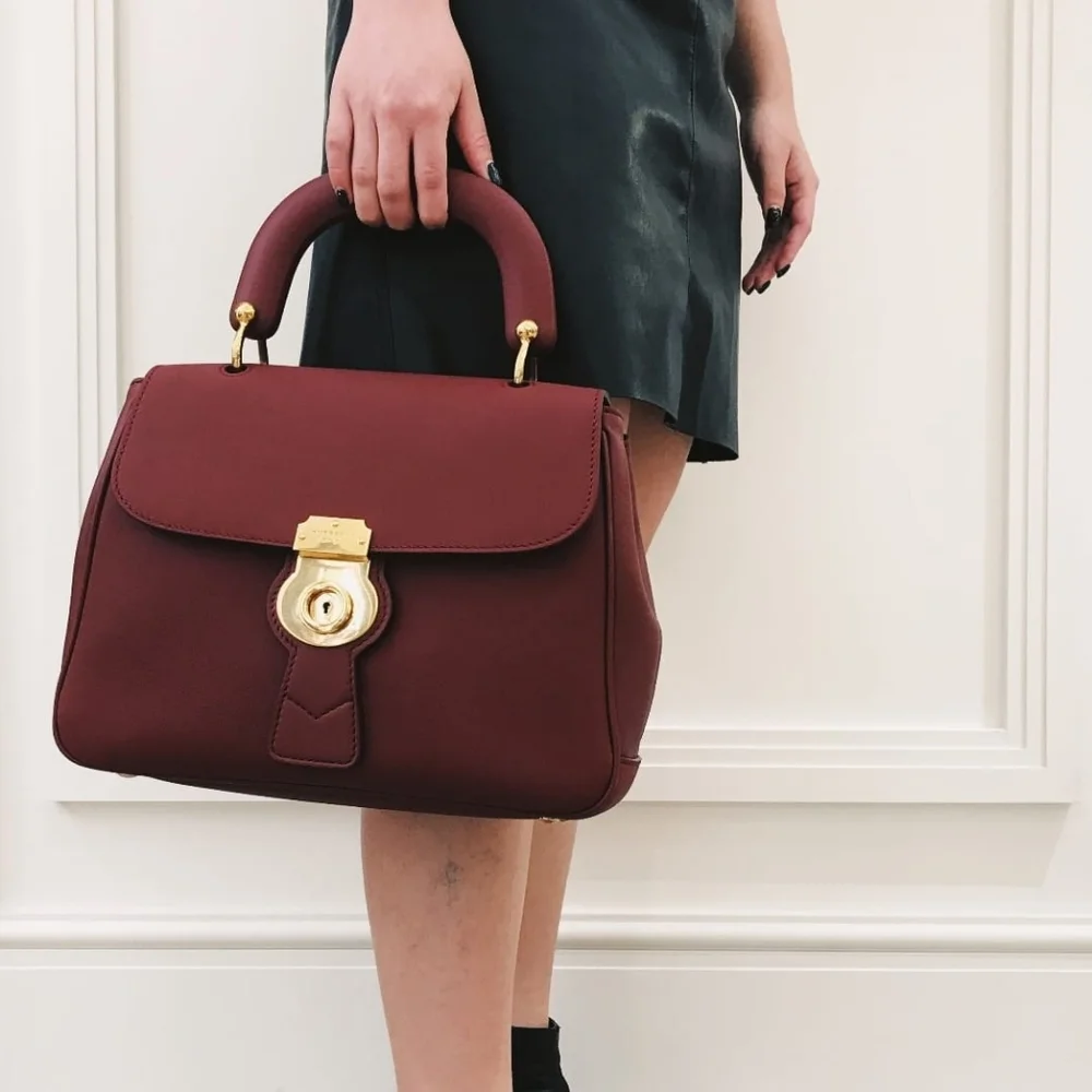 Authentic BURBERRY Trench Calfskin Large DK88 Top Handle Bag Red